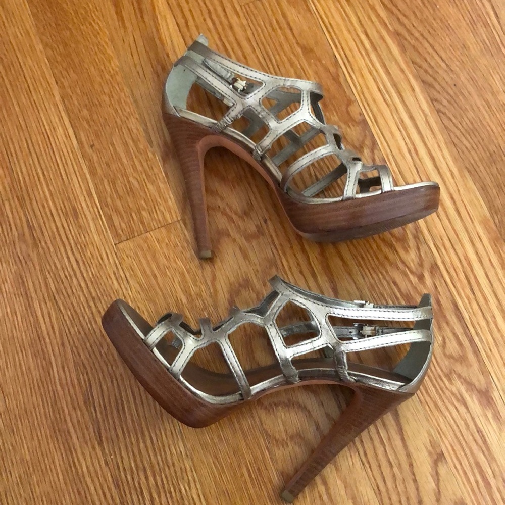 Aldo golddish strappy sandals - Picture 2 of 6